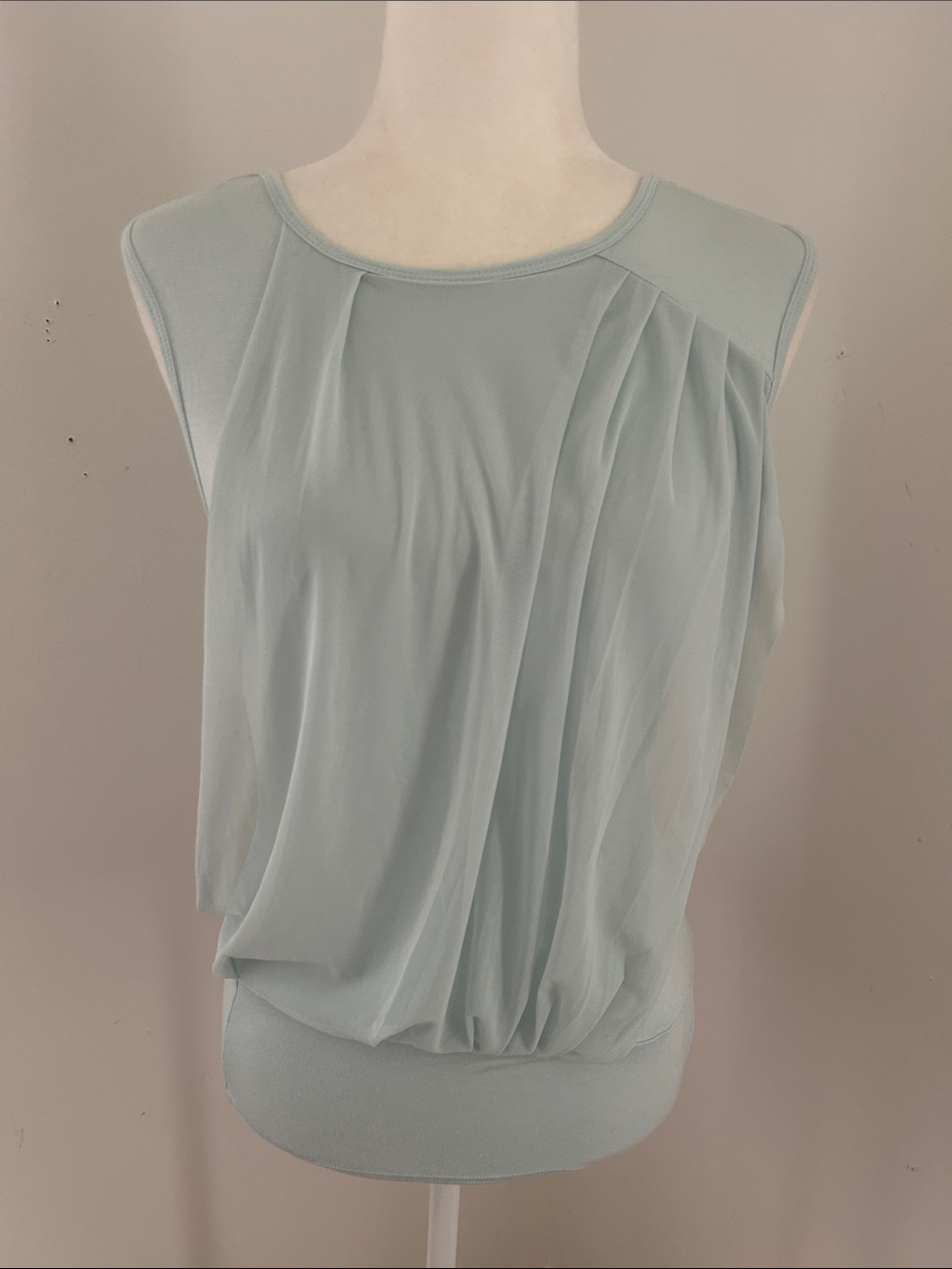 VENUS Light Aqua Shirted Sleeveless Top sz S